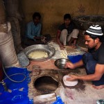 Delhi, okolice Nizamuddin Dargah, piec tandori