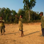 Lopu, pokaz strzelania z procy