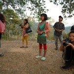 Supha, dziewczynka spiewa