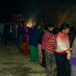 Przyszli goscie, kolejka do witania sie z rodzina pana mlodego